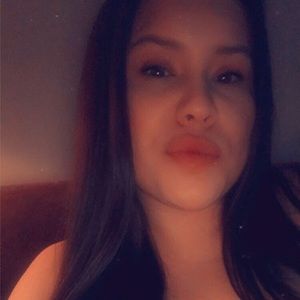 Meet your Posher, Phoebe